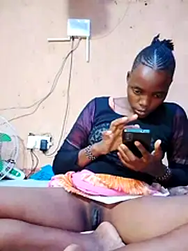 cute naimah online show from February 23, 2026, 6:08 pm