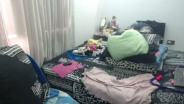 Anny Smith69 online show from April 6, 2026, 5:14 pm