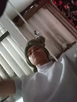 Ehotloveaxxx online show from October 22, 2025, 11:31 am