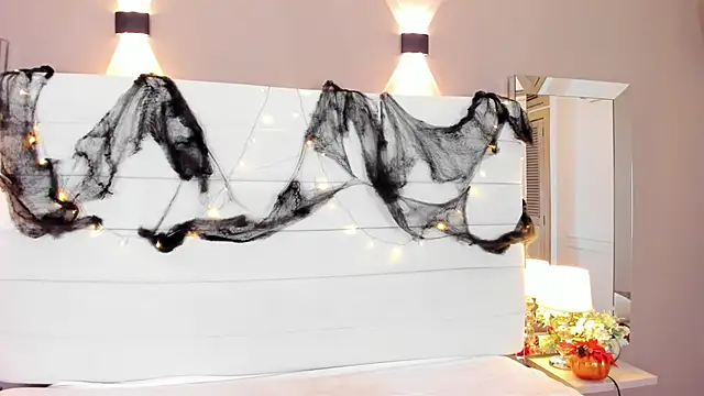 Snapshot of Lilly_2809_ chatting on October 22, 2025, 4:34 am Lilly 2809 online show from October 22, 2025, 4:34 am