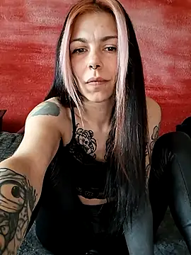 Snapshot of SophiaBlackfoxx chatting on February 2, 2026, 11:09 am SophiaBlackfoxx online show from February 2, 2026, 11:09 am