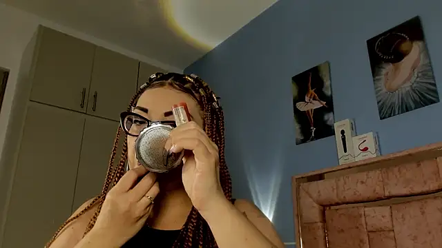 Snapshot of SAMY_NIX chatting on December 3, 2025, 12:04 pm SAMY NIX online show from December 3, 2025, 12:04 pm