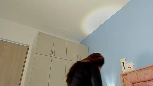 Snapshot of SAMY_NIX chatting on October 24, 2025, 12:04 pm SAMY NIX online show from October 24, 2025, 12:04 pm