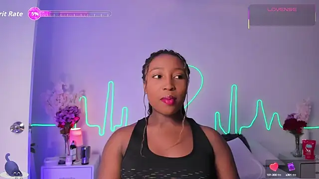 Snapshot of EmmaSanzz_ chatting on September 12, 2025, 11:43 am EmmaSanzz online show from September 12, 2025, 11:43 am