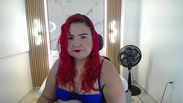 Mariana Rojas online show from February 17, 2026, 5:05 am