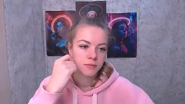 AliceFlirtt  online show from November 7, 2025, 7:57 am