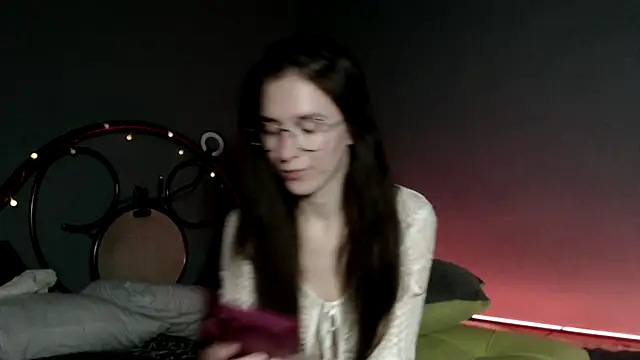Snapshot of wow__kelly chatting on January 6, 2025, 2:14 pm wow  kelly online show from January 6, 2025, 2:14 pm