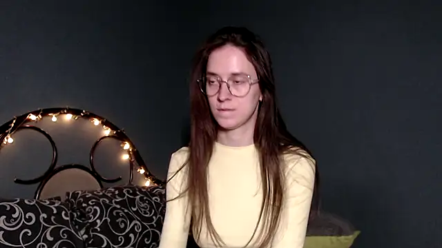 Snapshot of wow__kelly chatting on October 16, 2025, 2:36 pm wow  kelly online show from October 16, 2025, 2:36 pm
