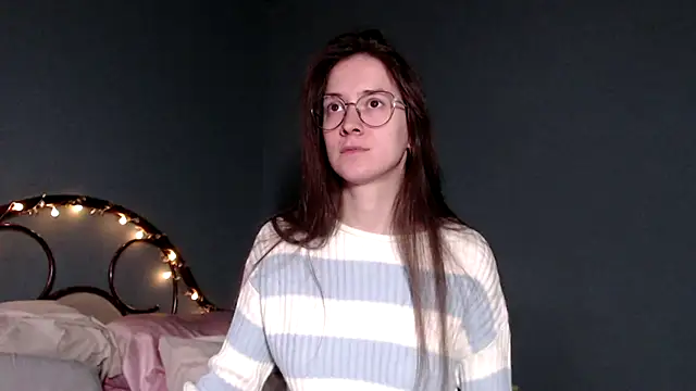 Snapshot of wow__kelly chatting on November 11, 2025, 1:06 pm wow kelly online show from November 11, 2025, 1:06 pm