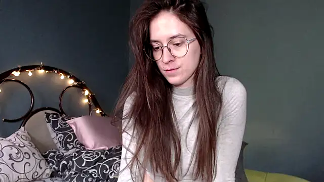 Snapshot of wow__kelly chatting on September 19, 2025, 1:37 pm wow  kelly online show from September 19, 2025, 1:37 pm