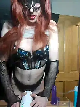 Snapshot of irishtommy1986 chatting on December 28, 2024, 3:04 am irishtommy1986 online show from December 28, 2024, 3:04 am