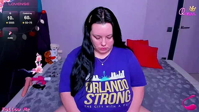 Snapshot of BubbleEmma chatting on February 25, 2026, 11:43 am BubbleEmma online show from February 25, 2026, 11:43 am