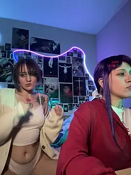 Snapshot of Dooubletroublee chatting on February 6, 2026, 2:40 am Dooubletroublee online show from February 6, 2026, 2:40 am