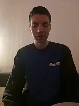 Ricoleckt online show from February 25, 2025, 6:55 pm