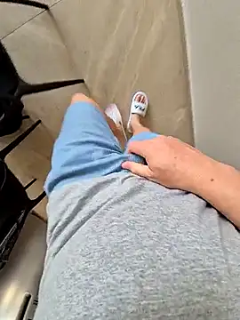 edygaucho3 online show from October 5, 2025, 12:18 pm