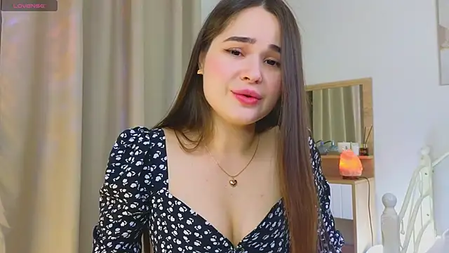 KateBleare online show from March 10, 2025, 3:30 pm