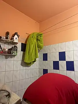 lacikaboyy online show from December 22, 2024, 9:53 pm