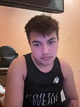 lacikaboyy online show from February 6, 2025, 10:10 pm