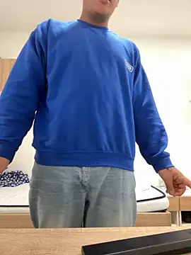 lacikaboyy online show from December 10, 2024, 11:54 am