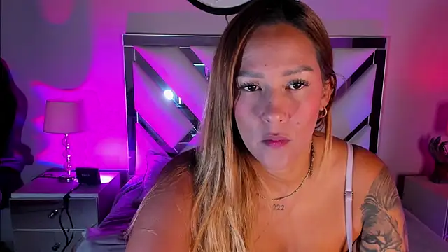 AnyyJones online show from October 22, 2025, 9:35 pm