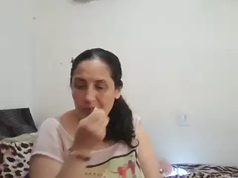 Snapshot of ximenajimenez chatting on February 15, 2025, 10:10 pm ximenajimenez online show from February 15, 2025, 10:10 pm