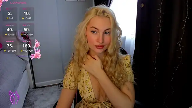 Snapshot of Kimmy_powell chatting on February 8, 2026, 3:48 am Kimmy powell online show from February 8, 2026, 3:48 am