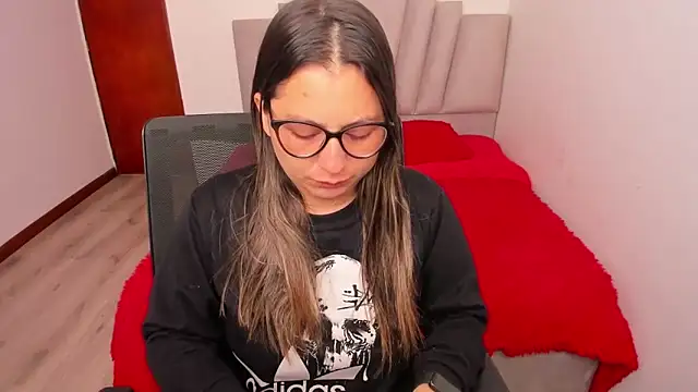 samantha  wilson online show from February 6, 2026, 2:46 pm