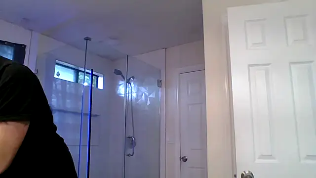 El Gizmo online show from April 6, 2026, 4:52 pm