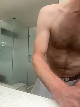 El Gizmo online show from October 30, 2025, 7:50 am