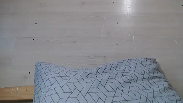 Snapshot of CRISTIINA37 chatting on November 4, 2025, 1:48 pm CRISTIINA37 online show from November 4, 2025, 1:48 pm