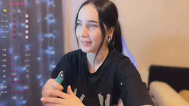 Snapshot of AnastasiaSun chatting on October 27, 2025, 7:59 pm AnastasiaSun online show from October 27, 2025, 7:59 pm