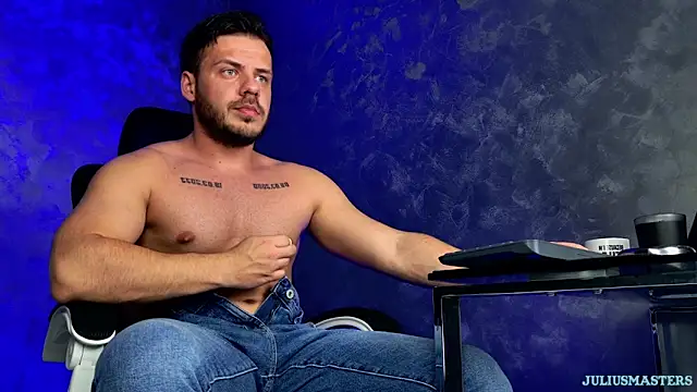 juliusmasters online show from February 25, 2026, 8:30 pm