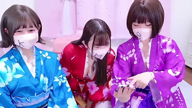 841 yayoi online show from November 6, 2025, 4:05 am