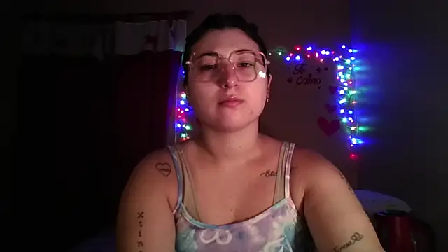 imsohornydacom online show from February 13, 2026, 10:43 pm