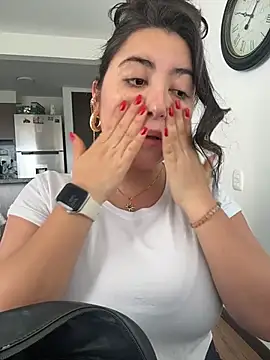 sukhakunis1 online show from February 7, 2026, 3:09 pm