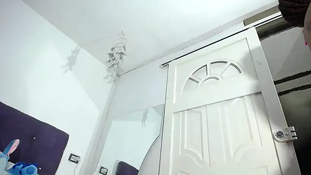 Snapshot of Squirter_pussybomb chatting on March 12, 2026, 5:02 am Squirter pussybomb online show from March 12, 2026, 5:02 am