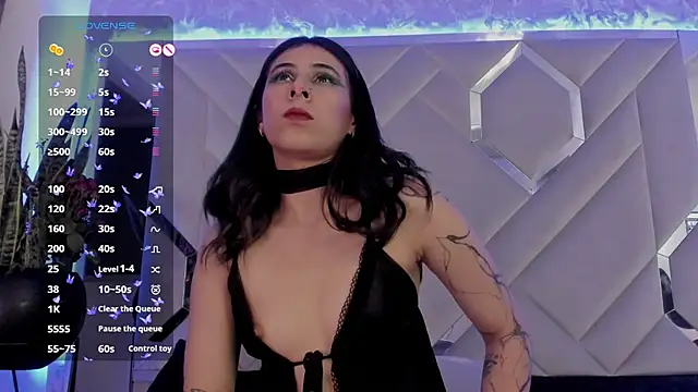 Snapshot of Sara_Foxx1 chatting on February 8, 2025, 11:45 pm Sara Foxx1 online show from February 8, 2025, 11:45 pm