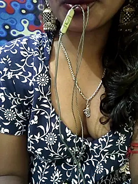 jasss-11 online show from February 20, 2026, 6:43 pm