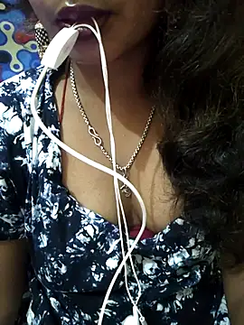 jasss-11 online show from December 21, 2025, 6:42 pm