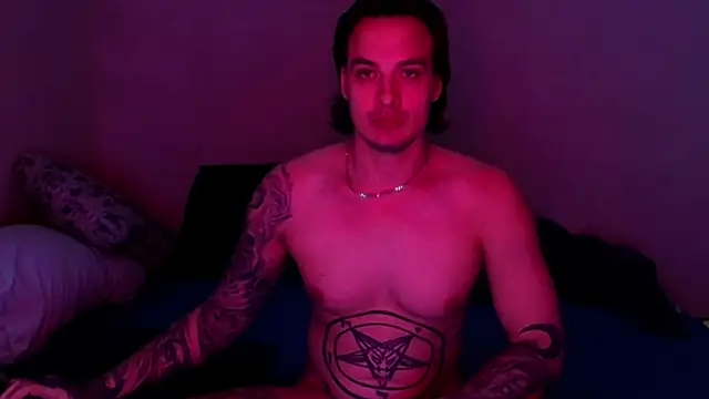 Snapshot of baphomet_from_ice chatting on October 29, 2025, 7:02 pm baphomet from ice online show from October 29, 2025, 7:02 pm