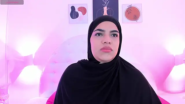 Snapshot of Umarani_ chatting on September 29, 2025, 6:35 pm Umarani online show from September 29, 2025, 6:35 pm
