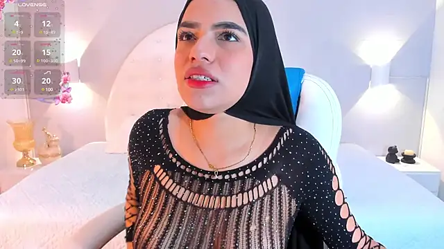 Snapshot of Umarani_ chatting on March 14, 2025, 1:05 am Umarani online show from March 14, 2025, 1:05 am