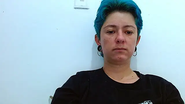 Snapshot of tomboyblue chatting on March 15, 2026, 12:45 pm tomboyblue online show from March 15, 2026, 12:45 pm