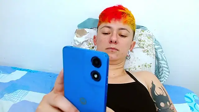 Snapshot of tomboyblue chatting on January 8, 2026, 7:09 pm tomboyblue online show from January 8, 2026, 7:09 pm