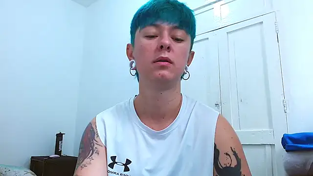 Snapshot of tomboyblue chatting on February 12, 2026, 3:23 pm tomboyblue online show from February 12, 2026, 3:23 pm