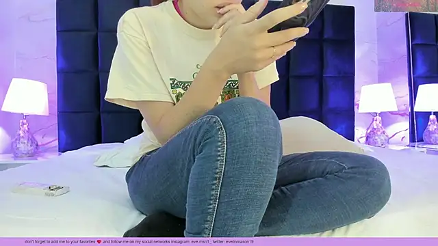 Snapshot of Ary1_ chatting on November 16, 2025, 3:22 am Ary1 online show from November 16, 2025, 3:22 am