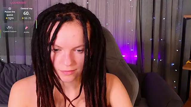 CoreyJane online show from May 10, 2026, 4:49 am