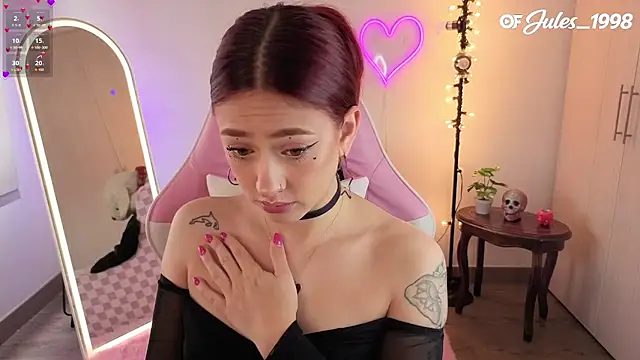 violet ch online show from March 3, 2026, 5:31 pm