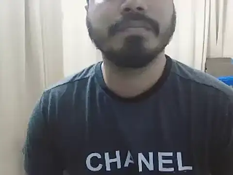 Snapshot of desiboyasif chatting on March 13, 2025, 4:01 pm desiboyasif online show from March 13, 2025, 4:01 pm