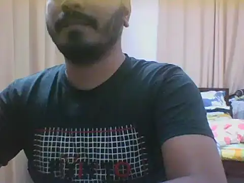 Snapshot of desiboyasif chatting on December 2, 2024, 8:39 pm desiboyasif online show from December 2, 2024, 8:39 pm